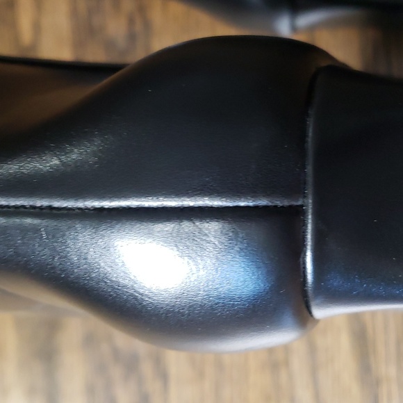 Kelly & Katie Black Heeled Zip Booties - Picture 6 of 9